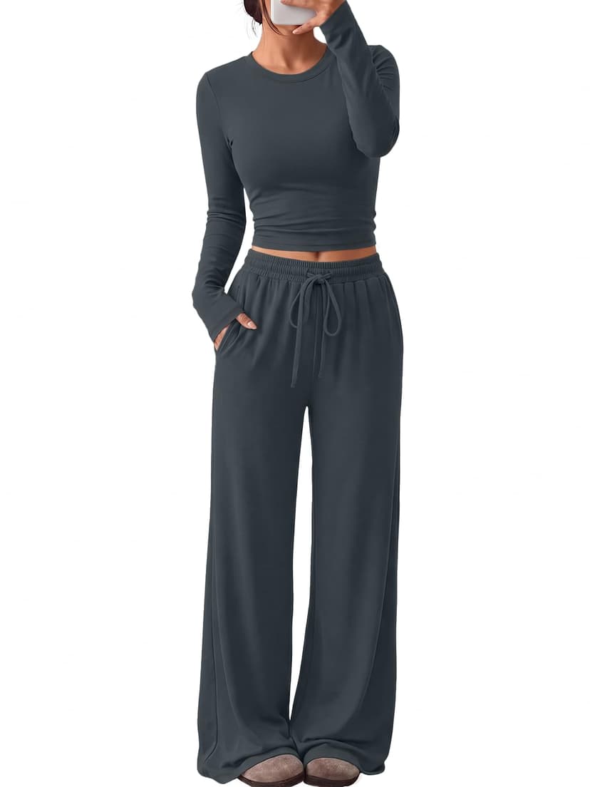 Trendy Queen Women's 2 Piece 2026 Fall Fashion Lounge Set with Pockets | Airport Outfit, Athleisure Workout Set, Fall Wardrobe Staple, Winter Style, Side-Ruched Top, Drawstring Wide-Leg Pants