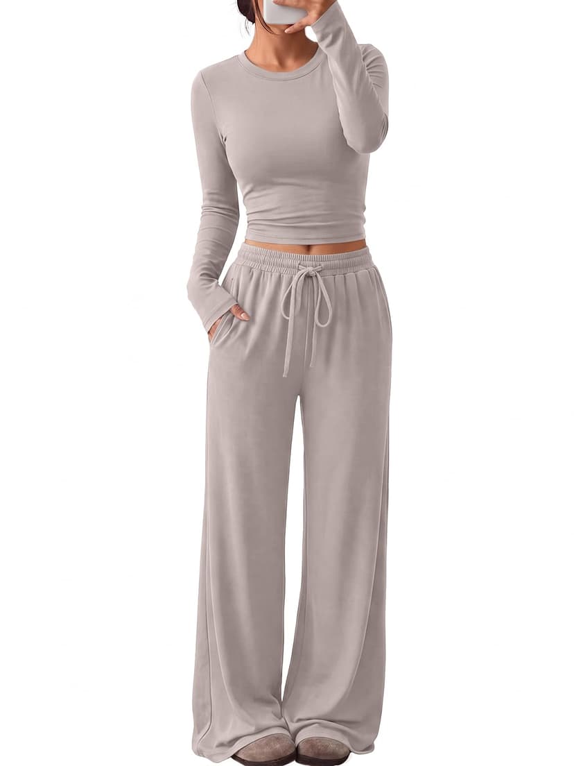 Trendy Queen Women's 2 Piece 2026 Fall Fashion Lounge Set with Pockets | Airport Outfit, Athleisure Workout Set, Fall Wardrobe Staple, Winter Style, Side-Ruched Top, Drawstring Wide-Leg Pants